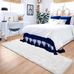 Plišasta shaggy preproga za dnevno sobo in spalnico 120 × 80 cm