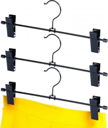 Kovinsko črno obešalo s sponkami – set 3 kosov