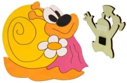 Lesena okrasna magnetka z motivom polža