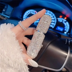 Polnilni razpršilec za parfum 10 ml s kristalčki