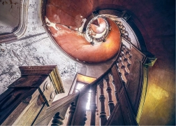 Izgubljena mesta: spiralno stopnišče – puzzle 1000 koščkov RAVENSBURGER