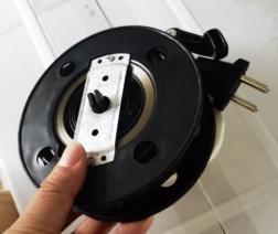 MalTec Turbo Cyclone Pro brezvrečkovni ciklonski sesalnik 900 W