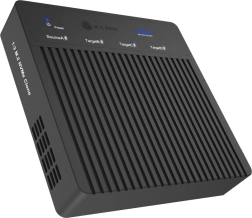 USB4 4-režni podaljševalnik za NVMe M.2 SSD z 1:3 kloniranjem