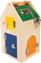 Motorika hišica z različnimi zapirali small foot