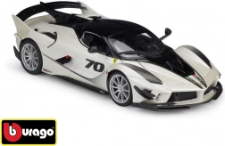 Bburago Ferrari FXX-K EVO št. 70 črno-beli model 1:18