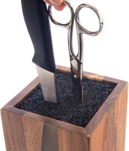 Univerzalni vložek za nože vseh velikosti