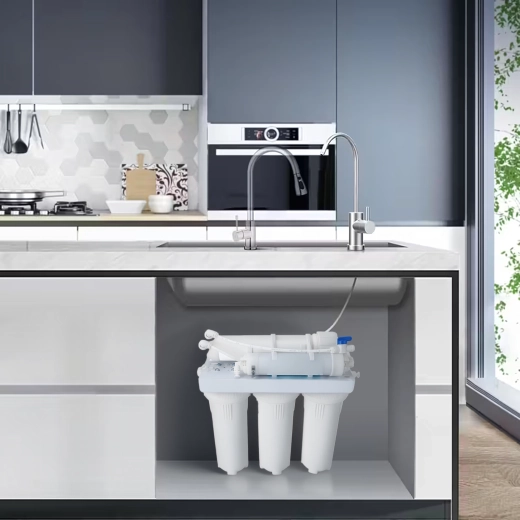 Kompaktna vgradnja pod korito