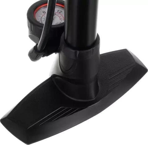 Dolga cev z zaklepom na ventilu