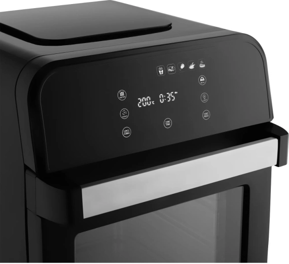 Large capacity for versatile cooking