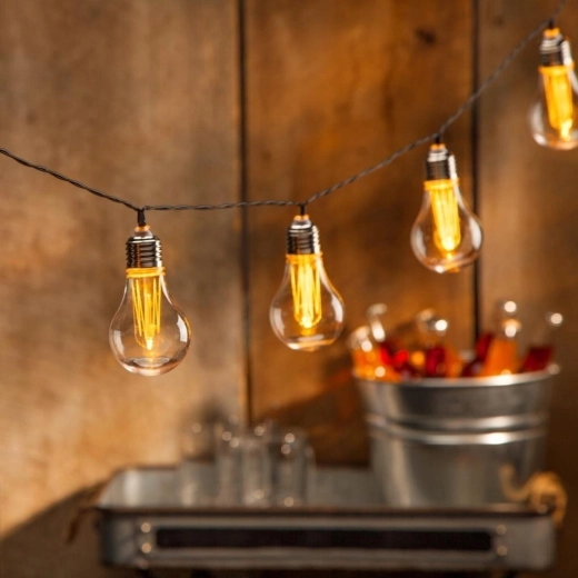 Zaščita IP44 in dva svetlobna načina