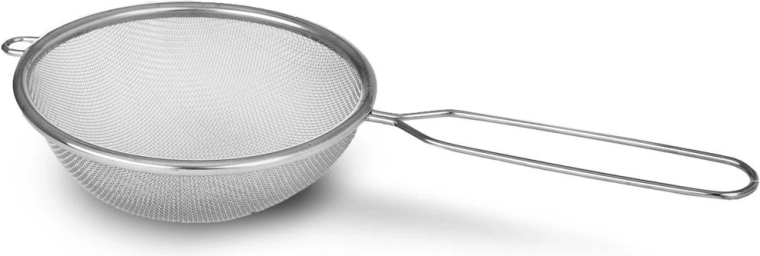 Udobna uporaba zahvaljujoč ročaju in kavljčku