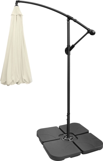 Secure fastening for umbrellas with a cross base