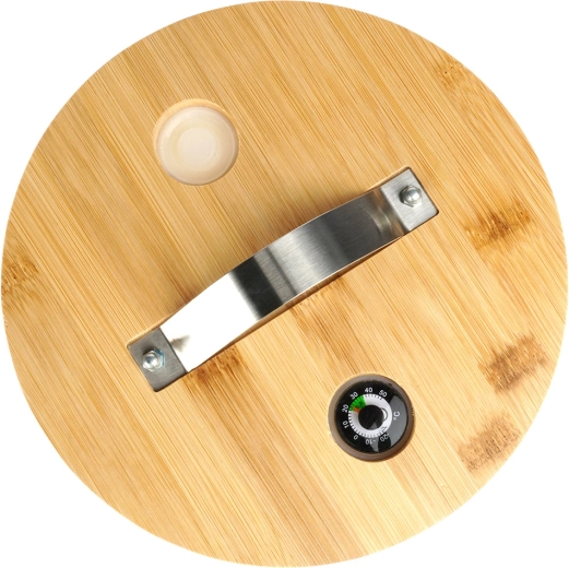 Termometer in ventil v pokrovu za varno serviranje