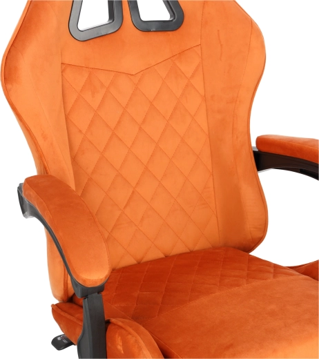 Premium rjav velur: mehak na dotik in eleganten videz