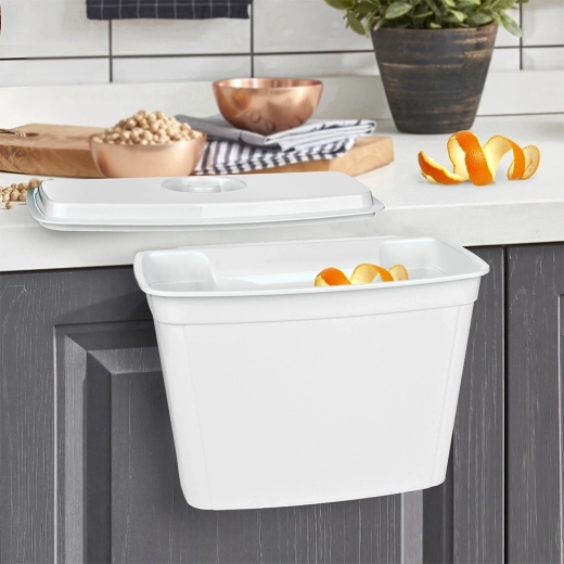 Hitro odlaganje odrezkov neposredno z delovne površine