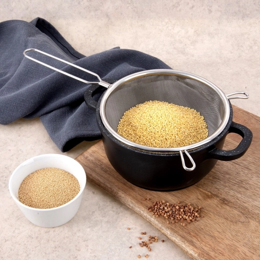 Univerzalni pomočnik za kuhinjo