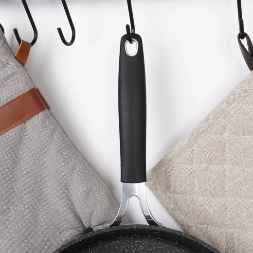 Enostavno čiščenje in priročno shranjevanje