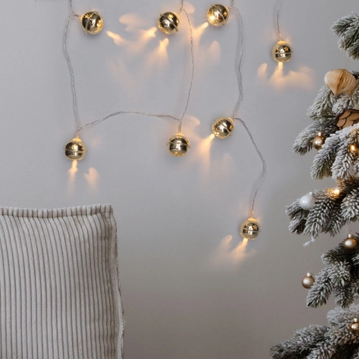 Ideal for indoor use for a festive atmosphere