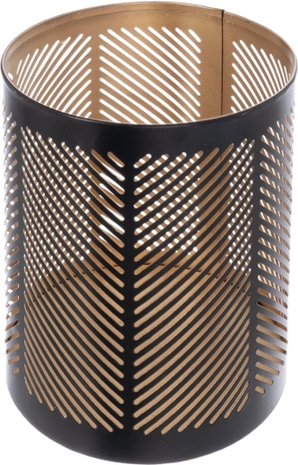 Stable metal construction
