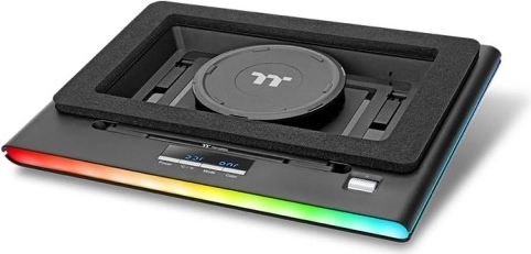 Hladilno stojalo za prenosnik Massive EXTREME