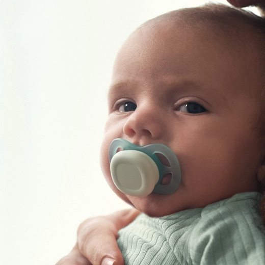 Mehak silikon in prezračevan ščit