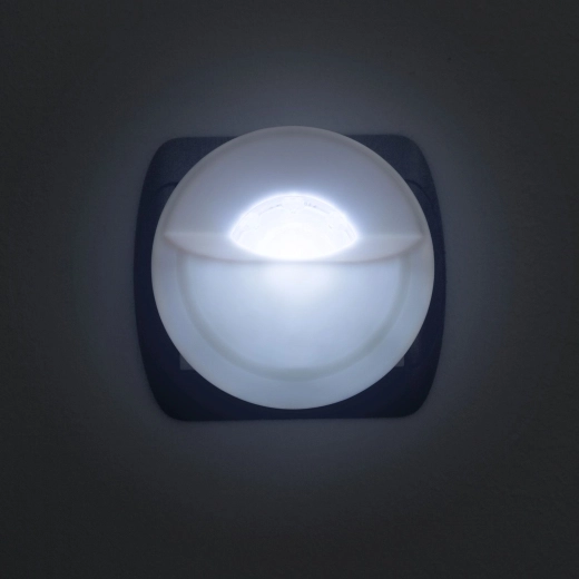 Phenom LED Night Light with Light Sensor