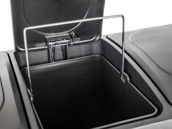 Enostavno praznjenje thanks odstranljivim košem