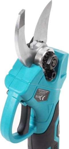 Močan rez z dvo-stopenjskim nastavljanjem