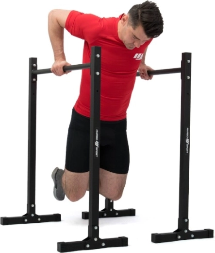 Nedrseči ročaji za zanesljiv oprijem