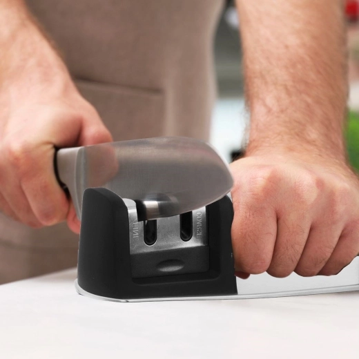 Varno in stabilno delo na kuhinjskem pultu