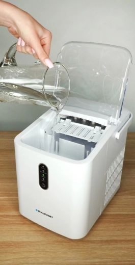Easy maintenance: self-cleaning and water draining