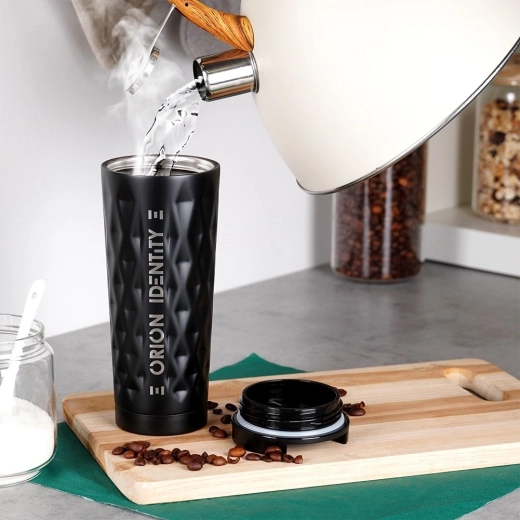 Vakuumska izolacija z dvojno steno