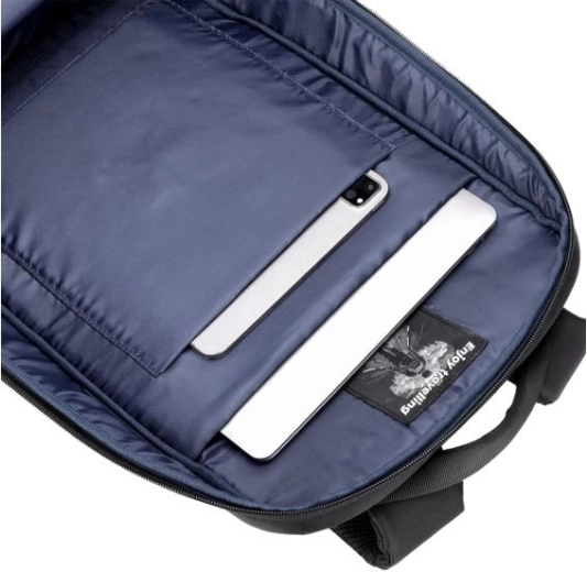 Varno shranjevanje prenosnika 15,6″