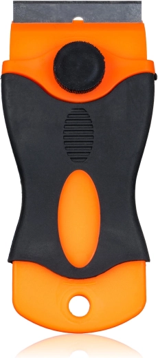 Ergonomski, protidrsni ročaj