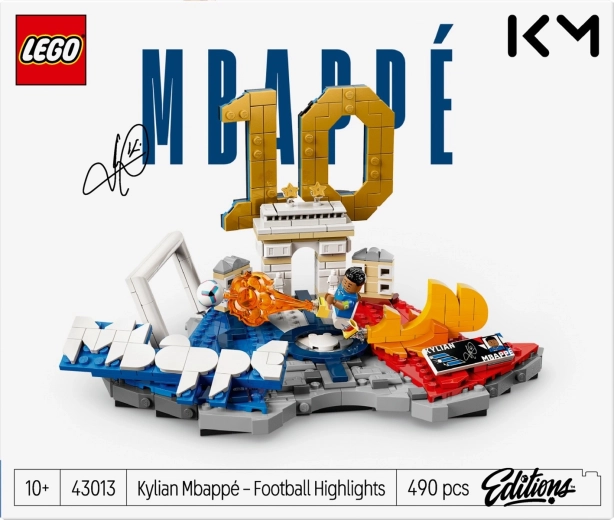 Minifigura Kyliana Mbappéja v akcijski pozi