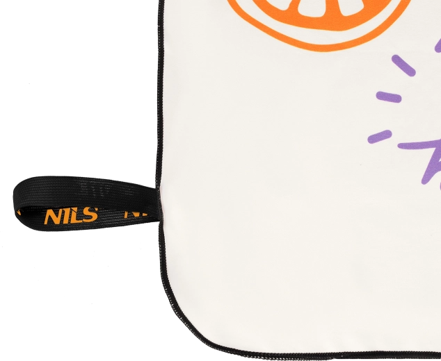 Vzdržljiva izdelava in enostavno obešanje