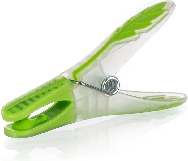 Močan oprijem zaradi kovinske vzmeti