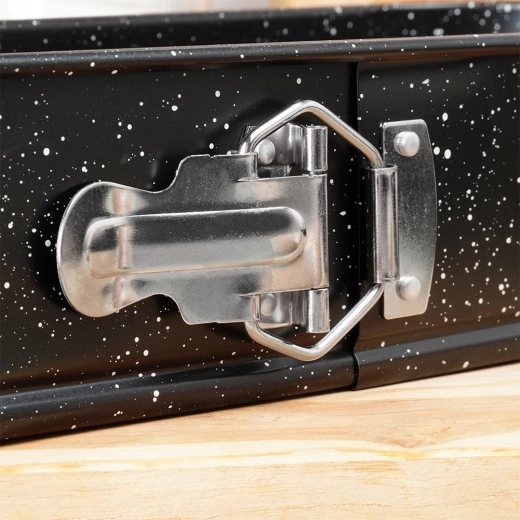 Razpirajoči rob za enostavno odstranjevanje