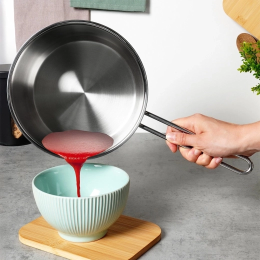 Udobno nalivanje brez polivanja