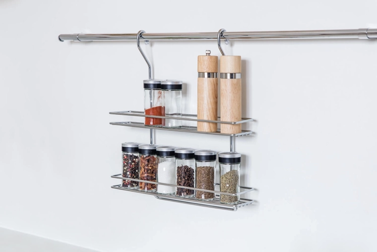 Varno in pregledno shranjevanje začimb