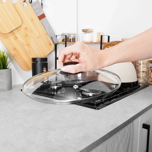 Odzračevalni ventil za varno sproščanje pare