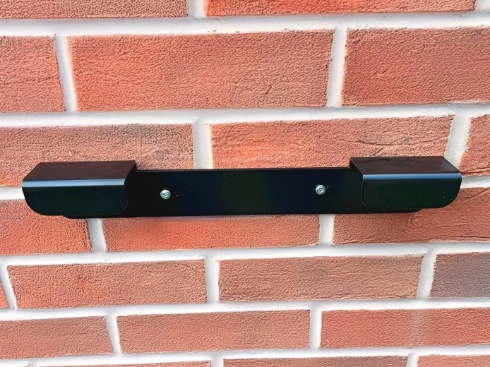 Nosilec za zunanji smetnjak – jeklen stenski nosilec s komaxit premazom