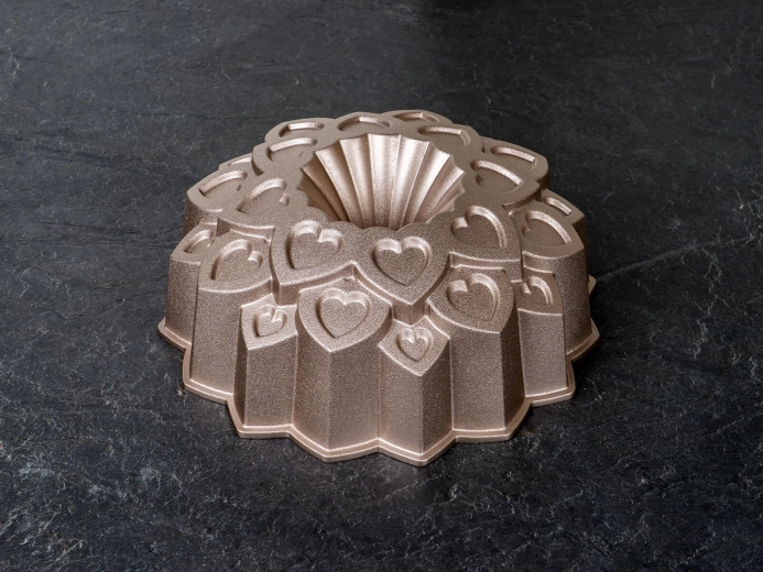 Suitable for various types of ovens