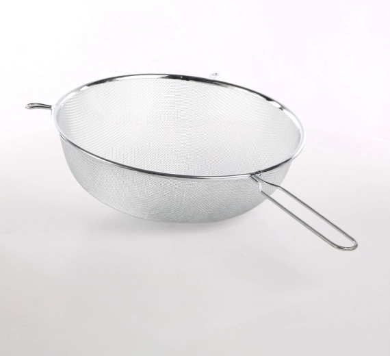 Kovinsko kuhinjsko cedilo z ročajem 26 cm