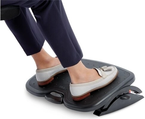 Tilt up to 15° with lock