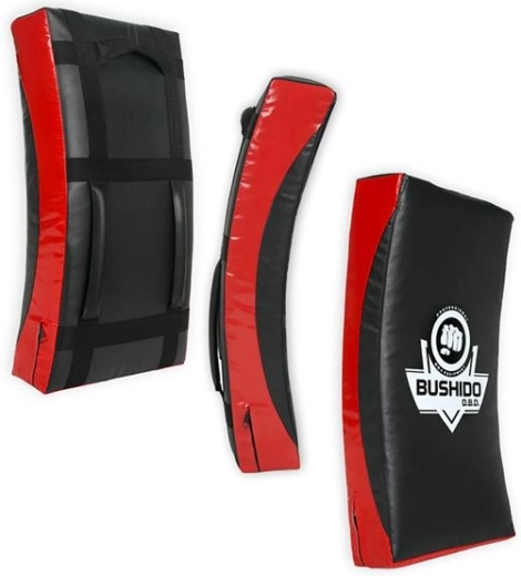 Ukrivljena oblika za natančen in varen trening