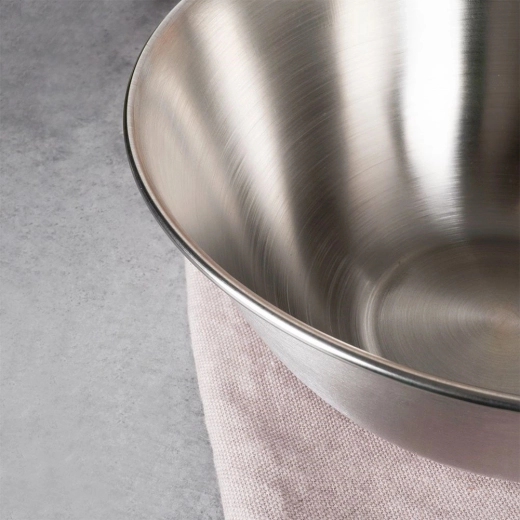 Vzdržljivo nerjaveče jeklo z mat površino