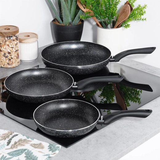 Univerzalne za vse vrste štedilnikov