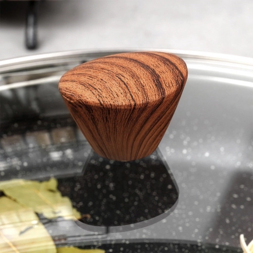 Udoben ročaj v videzu lesa in odvajanje pare