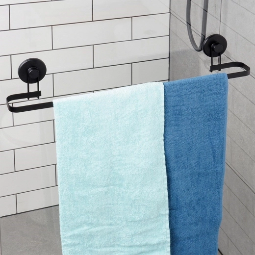 Širina 60 cm za več brisač